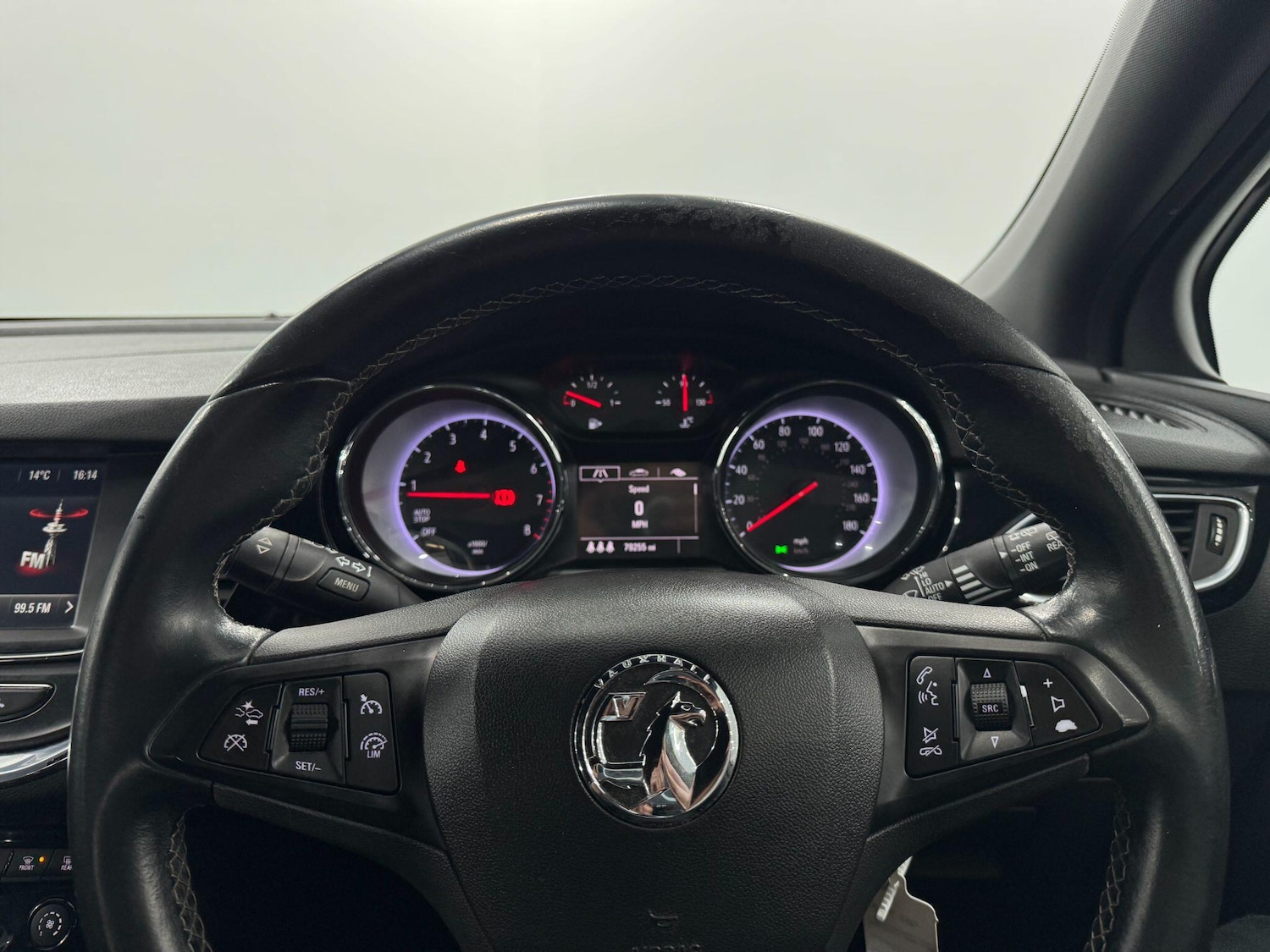 Used Vauxhall Astra 2016 for sale - 77737115: Photo 42