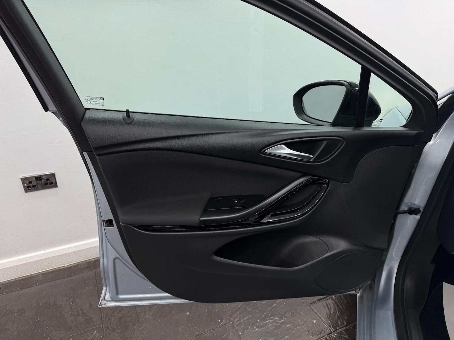 Used Vauxhall Astra 2016 for sale - 77737115: Photo 45