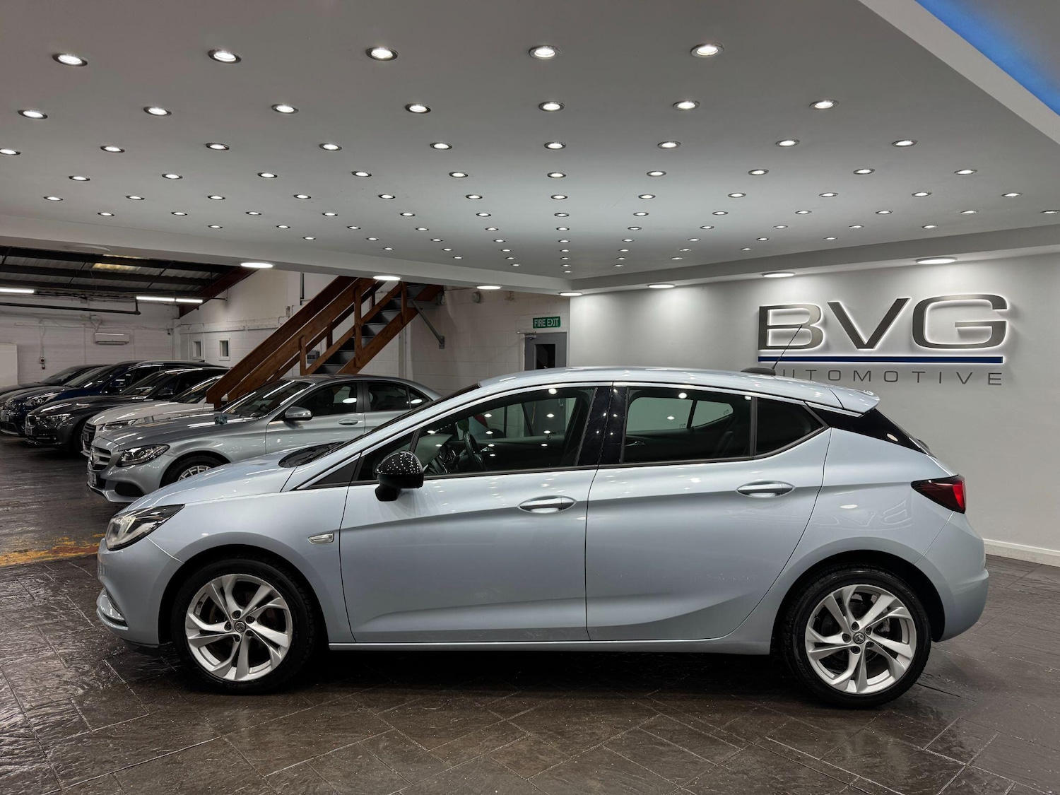 Used Vauxhall Astra 2016 for sale - 77737115: Photo 8