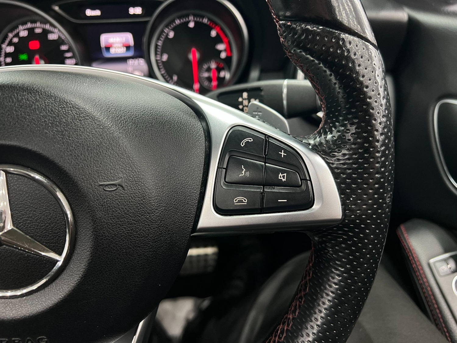 Used Mercedes-Benz CLA 2016 for sale - 76137722: Photo 44