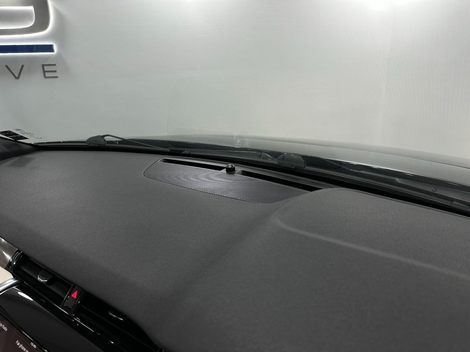 Used Land Rover Discovery Sport 2020 for sale - 76646276: Photo 35