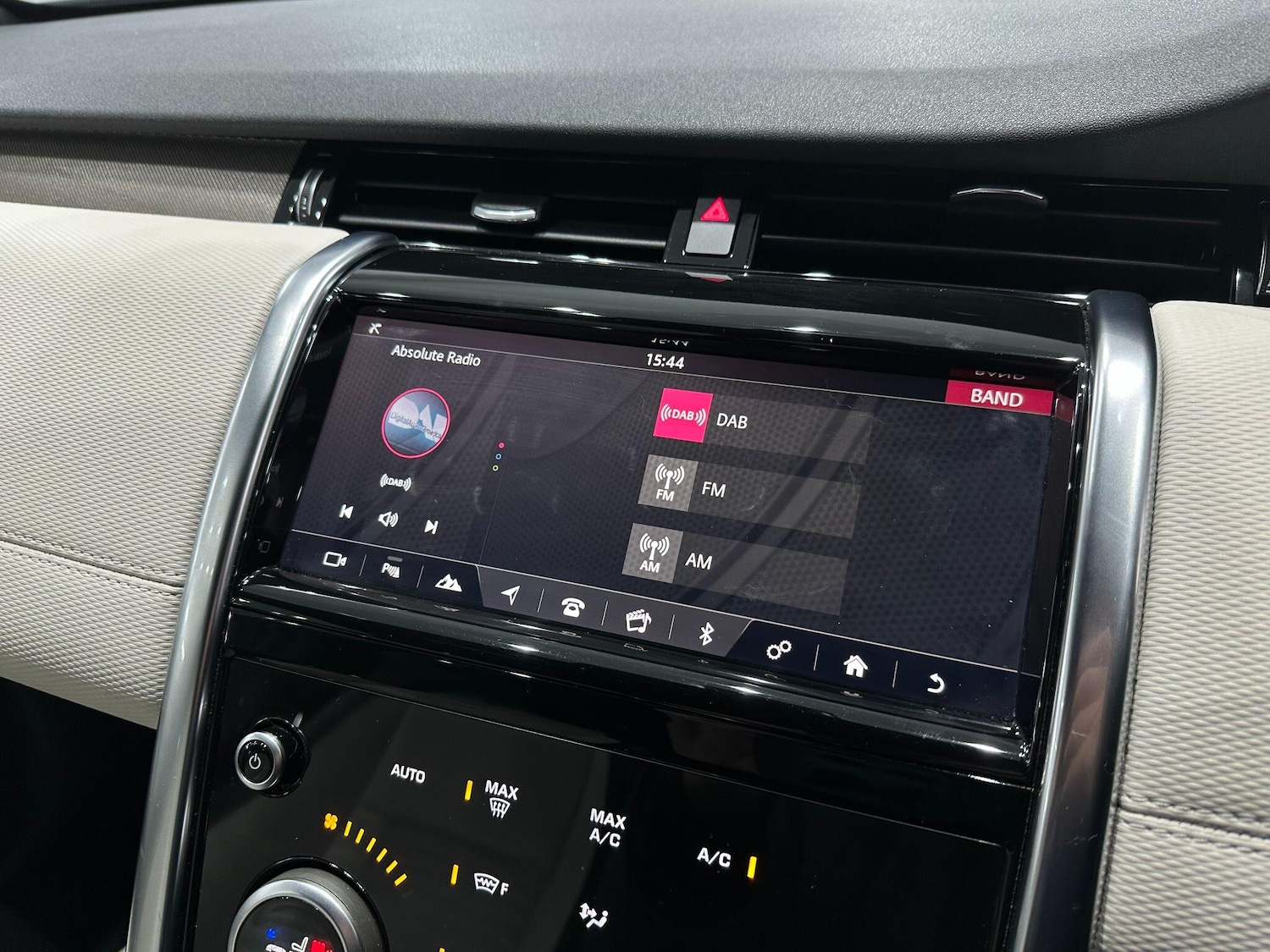 Used Land Rover Discovery Sport 2020 for sale - 76646276: Photo 41