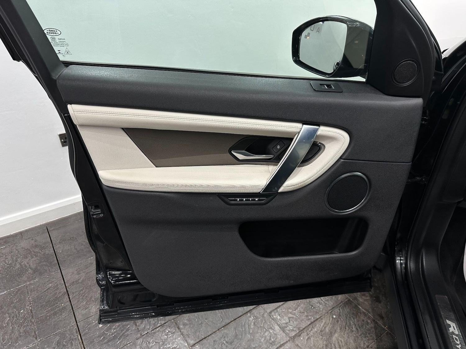 Used Land Rover Discovery Sport 2020 for sale - 76646276: Photo 58