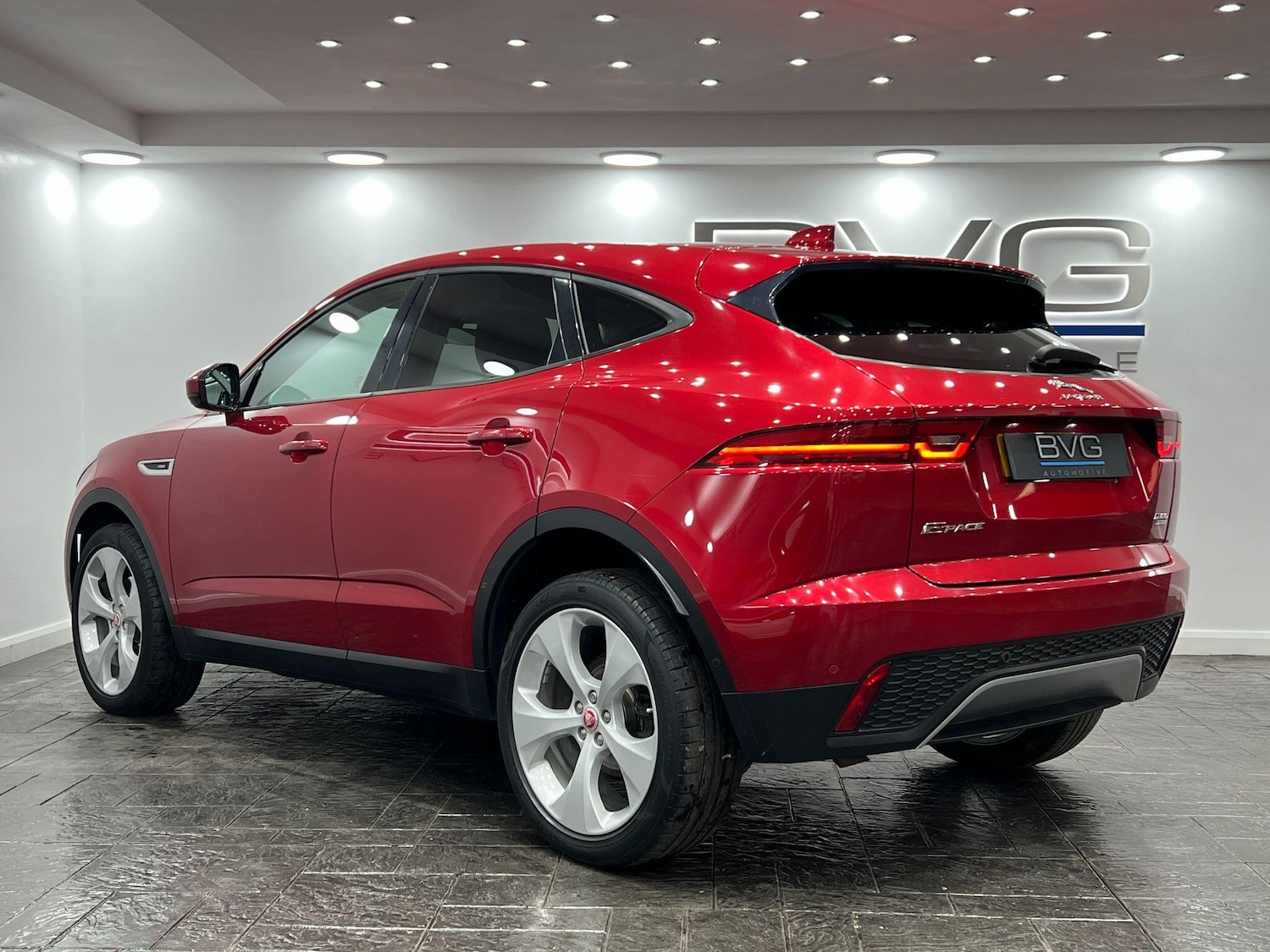 Used Jaguar E-Pace 2018 for sale - 76592347: Photo 10