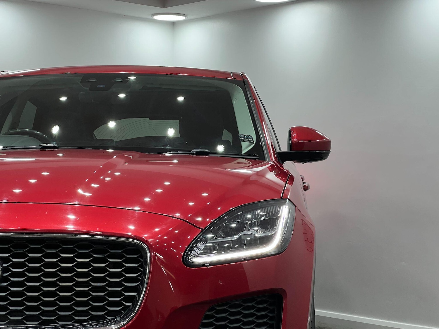 Used Jaguar E-Pace 2018 for sale - 76592347: Photo 16