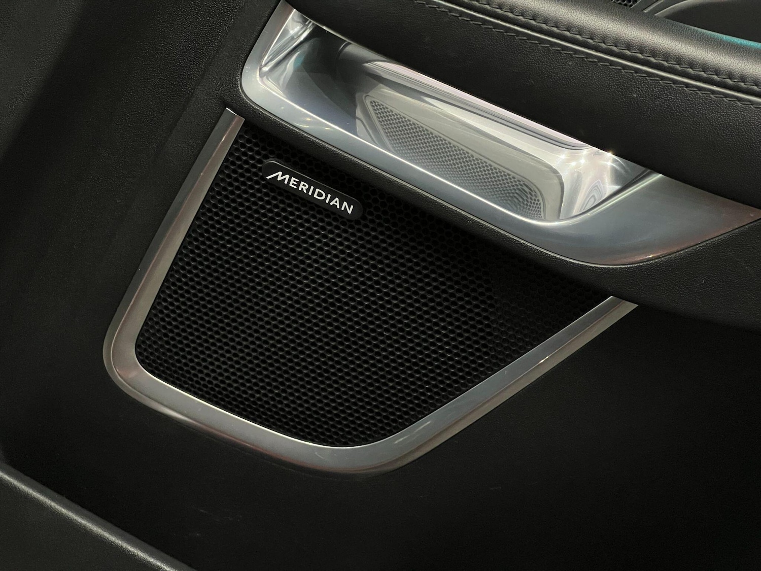 Used Jaguar E-Pace 2018 for sale - 76592347: Photo 34