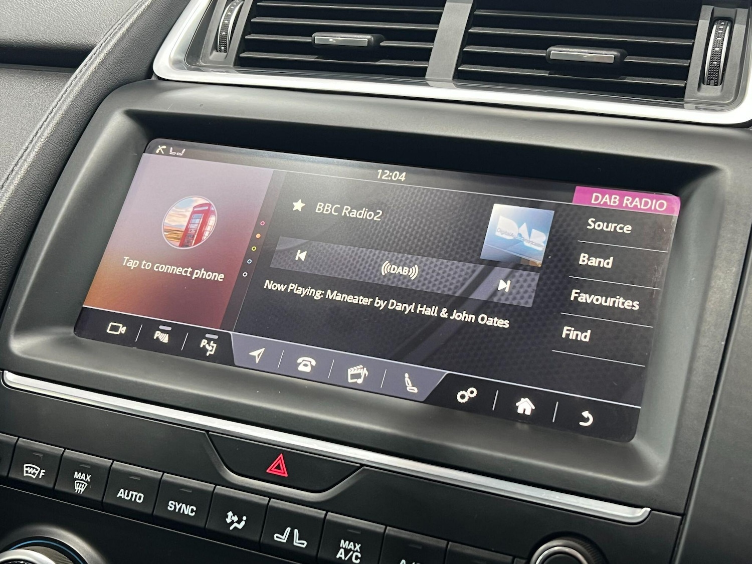 Used Jaguar E-Pace 2018 for sale - 76592347: Photo 43