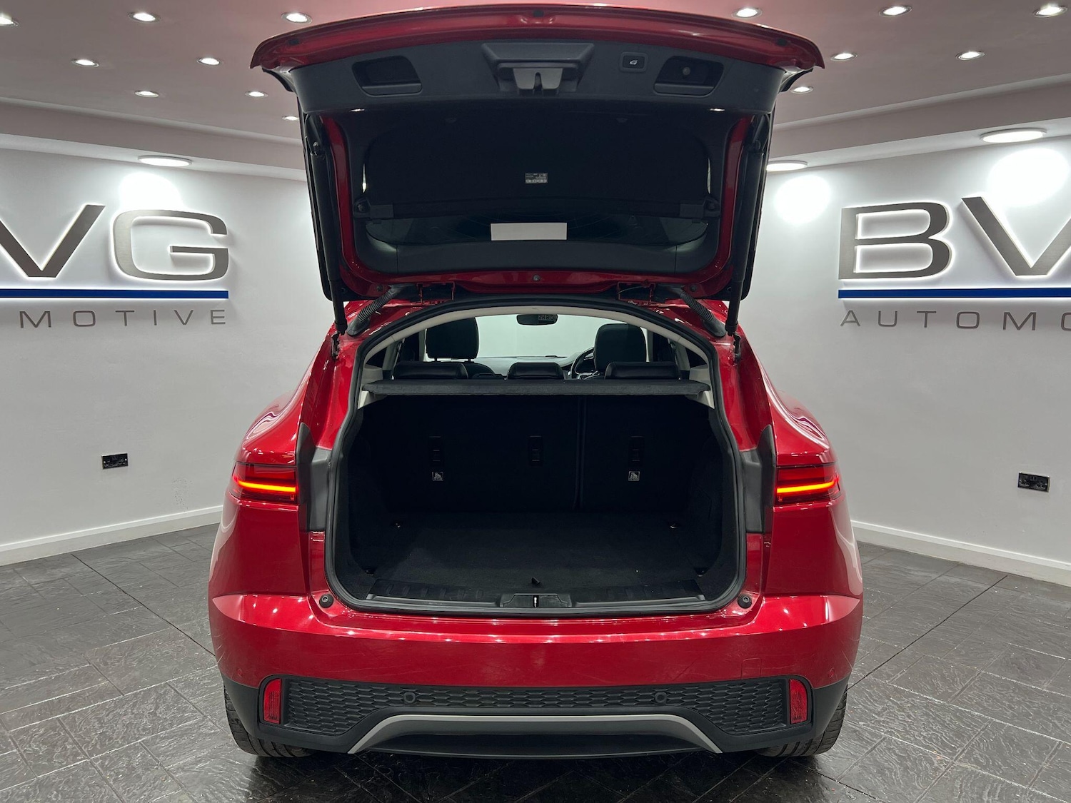 Used Jaguar E-Pace 2018 for sale - 76592347: Photo 68