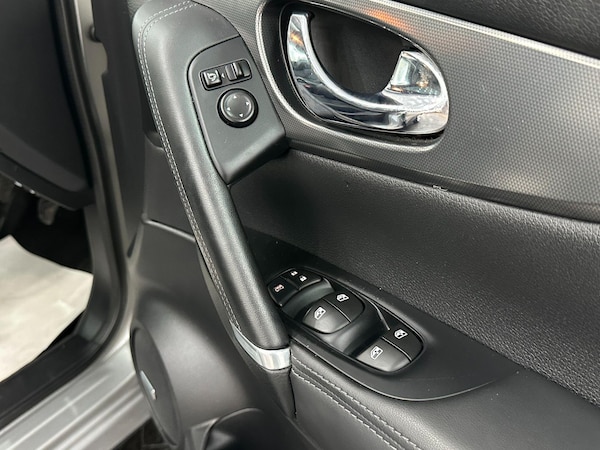Used Nissan Qashqai 2018 for sale - 76246763: Photo 34