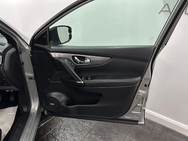 Used Nissan Qashqai 2018 for sale - 76246763: Photo 36