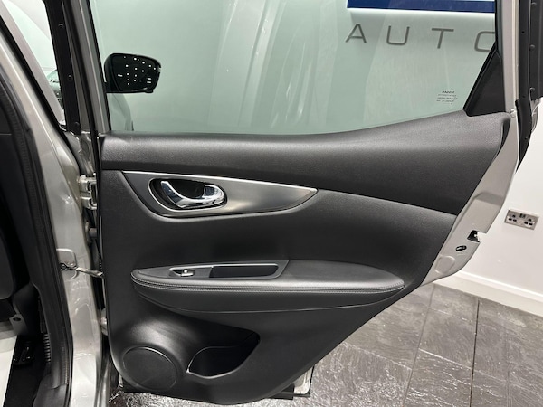 Used Nissan Qashqai 2018 for sale - 76246763: Photo 52