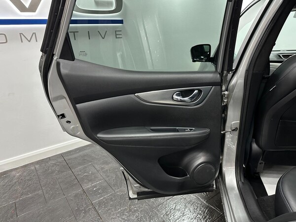Used Nissan Qashqai 2018 for sale - 76246763: Photo 60