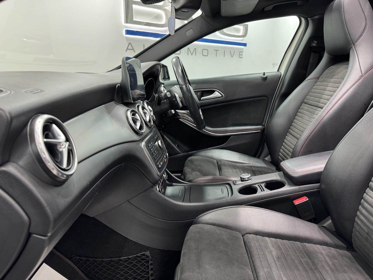 Used Mercedes-Benz GLA for sale - 78148335: Photo 48