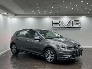 Used Volkswagen Golf 2017 for sale - 78911407: Photo
