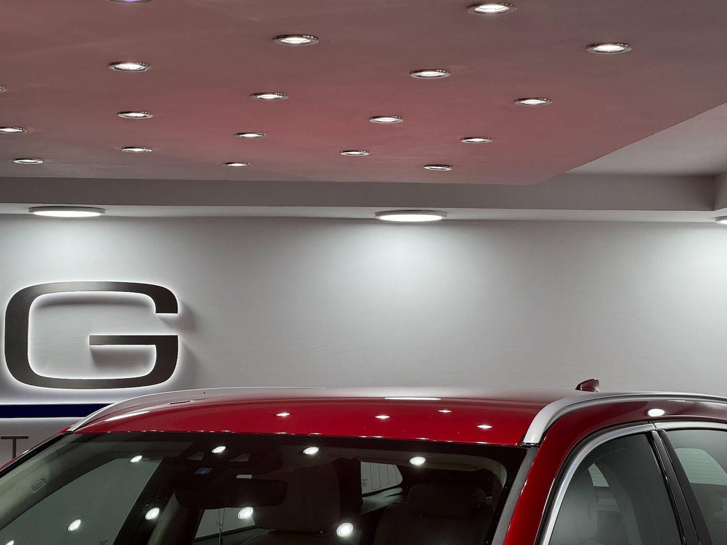 Used Jaguar F-Pace 2019 for sale - 77091662: Photo 17