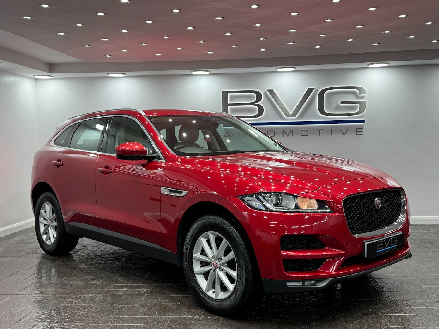Used Jaguar F-Pace 2019 for sale - 77091662: Photo 4