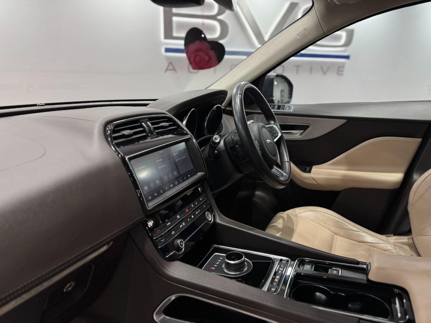 Used Jaguar F-Pace 2019 for sale - 77091662: Photo 47