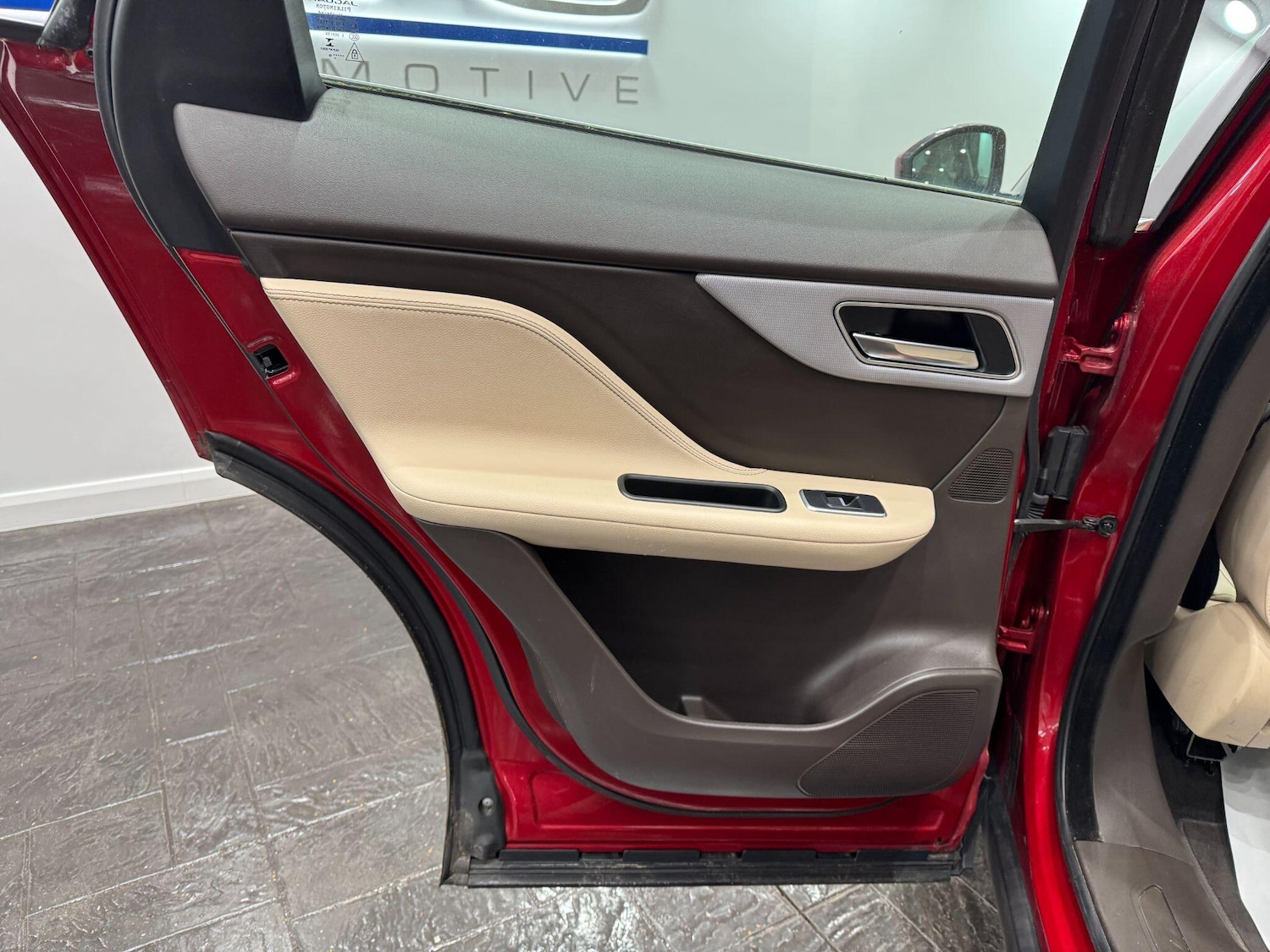 Used Jaguar F-Pace 2019 for sale - 77091662: Photo 50