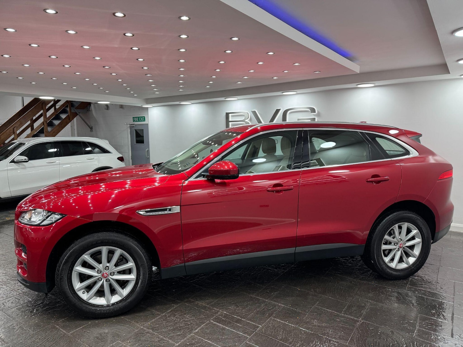 Used Jaguar F-Pace 2019 for sale - 77091662: Photo 8