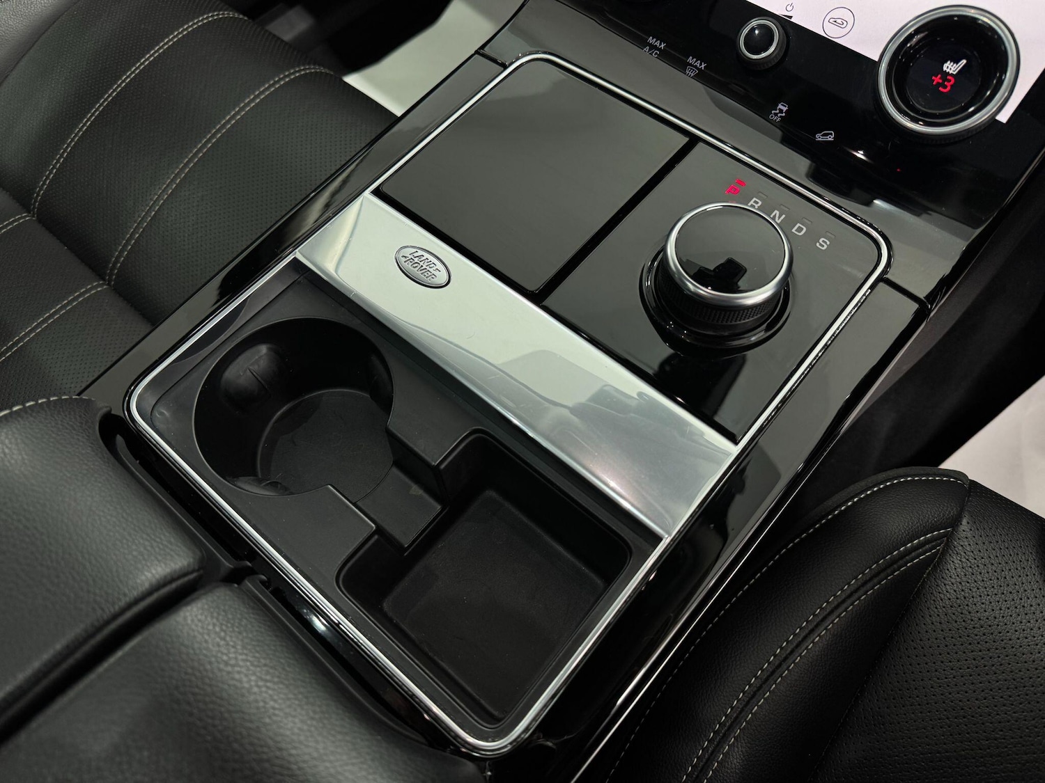 Used Land Rover Range Rover Velar 2019 for sale - 77202784: Photo 35