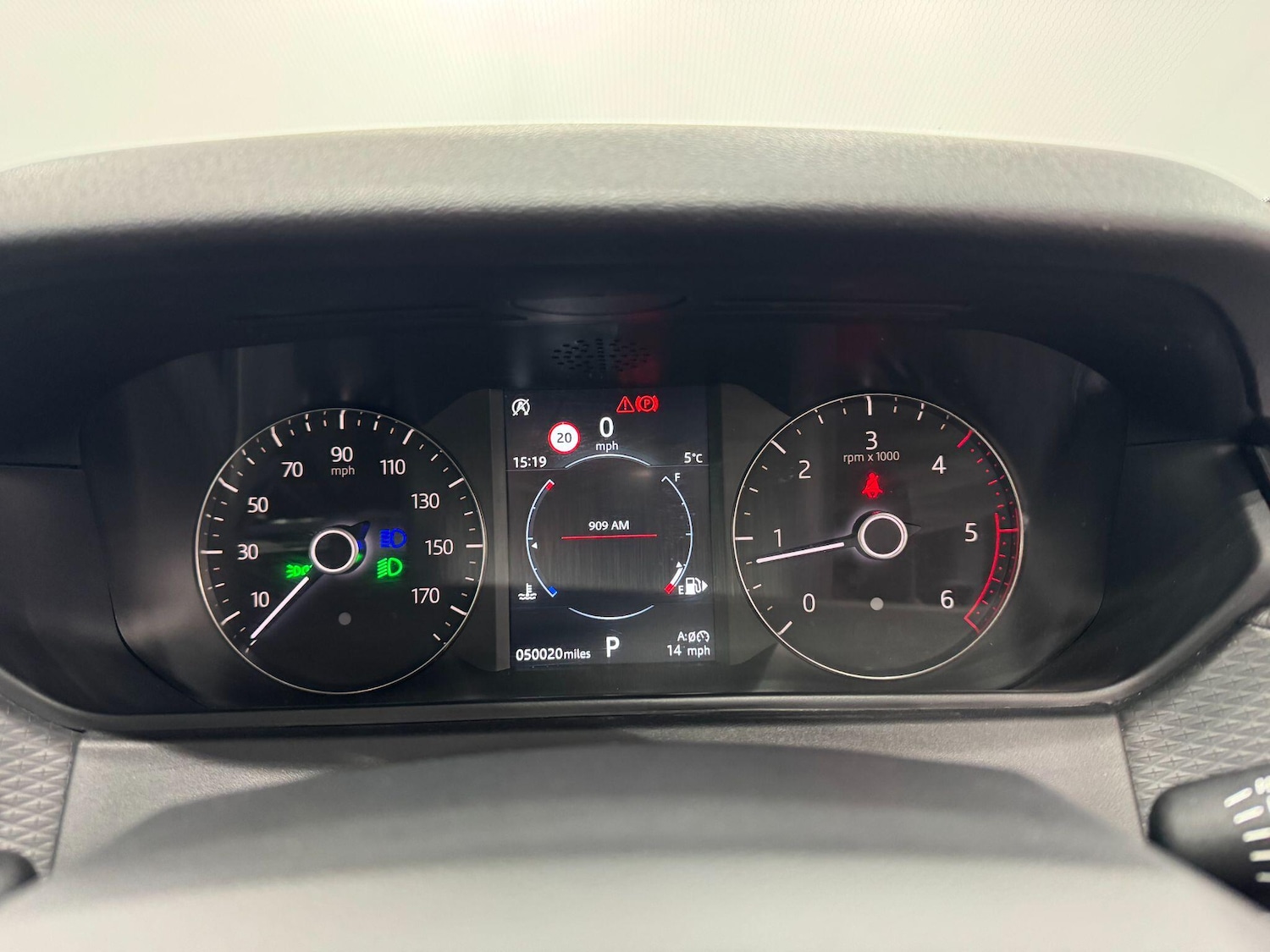 Used Land Rover Range Rover Velar 2019 for sale - 77202784: Photo 40