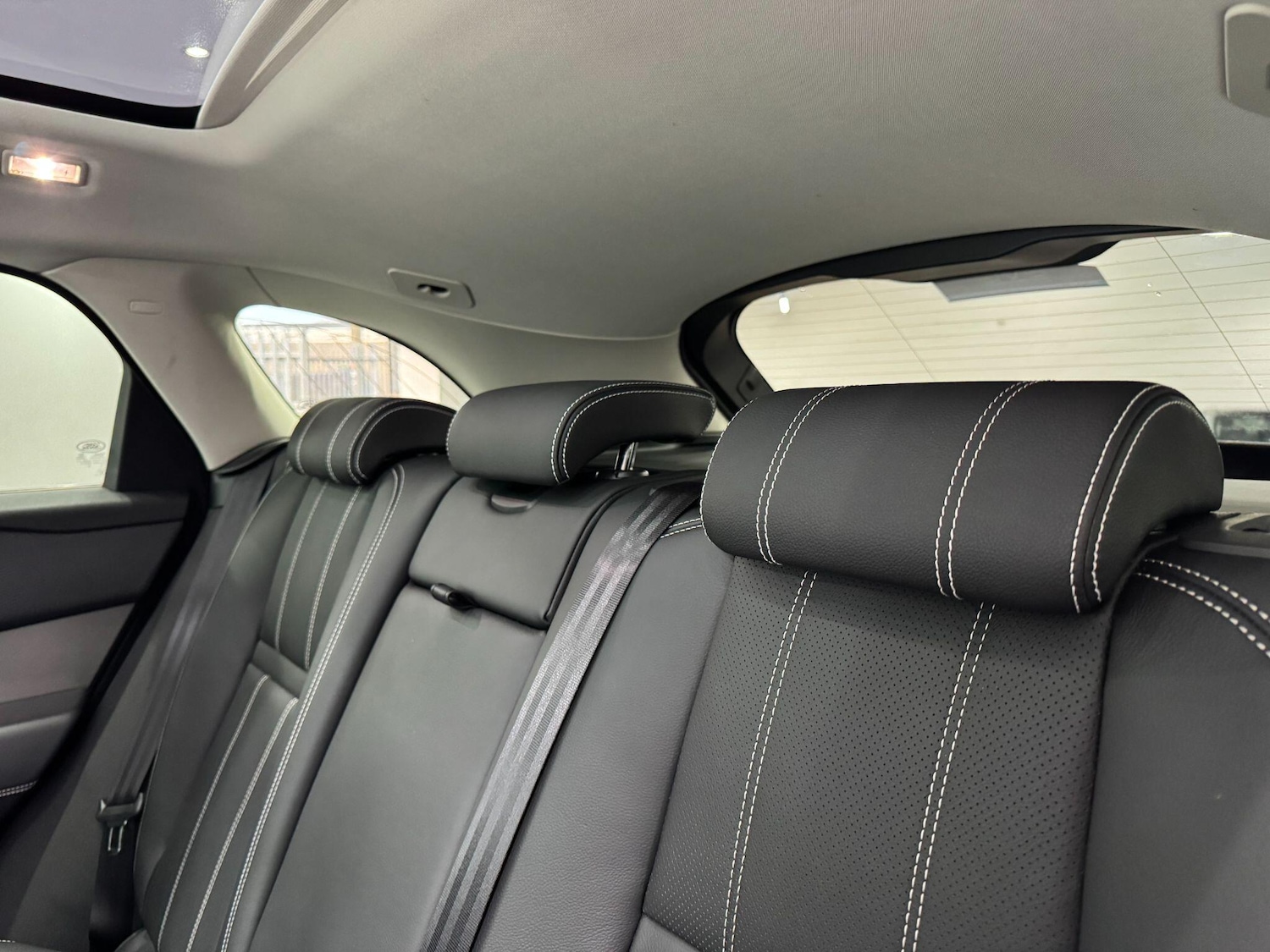 Used Land Rover Range Rover Velar 2019 for sale - 77202784: Photo 49