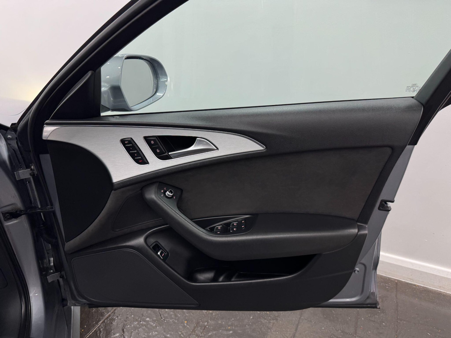 Used Audi A6 Saloon for sale - 77484586: Photo 26