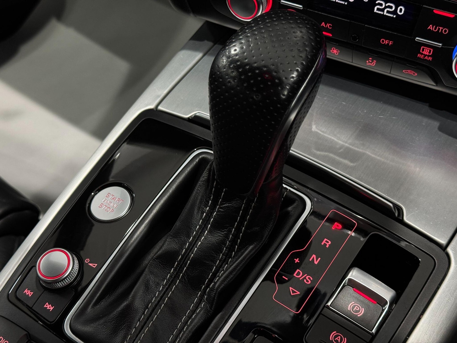 Used Audi A6 Saloon for sale - 77484586: Photo 44