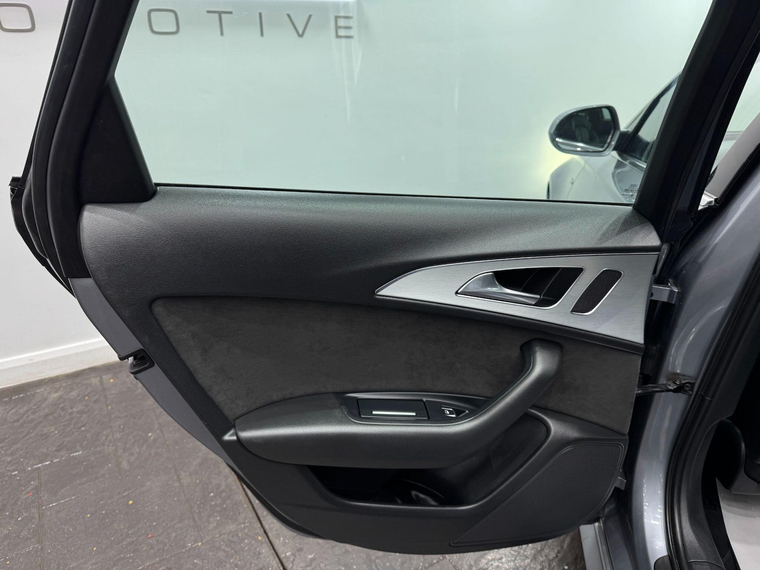 Used Audi A6 Saloon for sale - 77484586: Photo 57