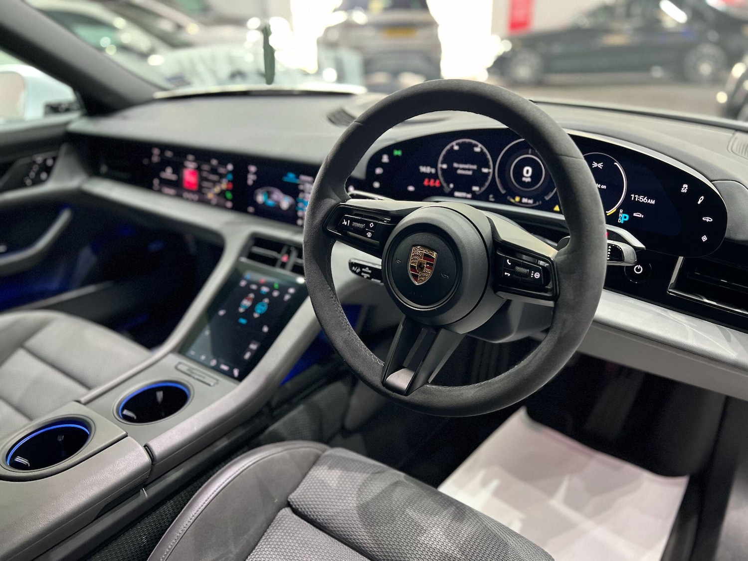Used Porsche Taycan 2020 for sale - 76151807: Photo 7