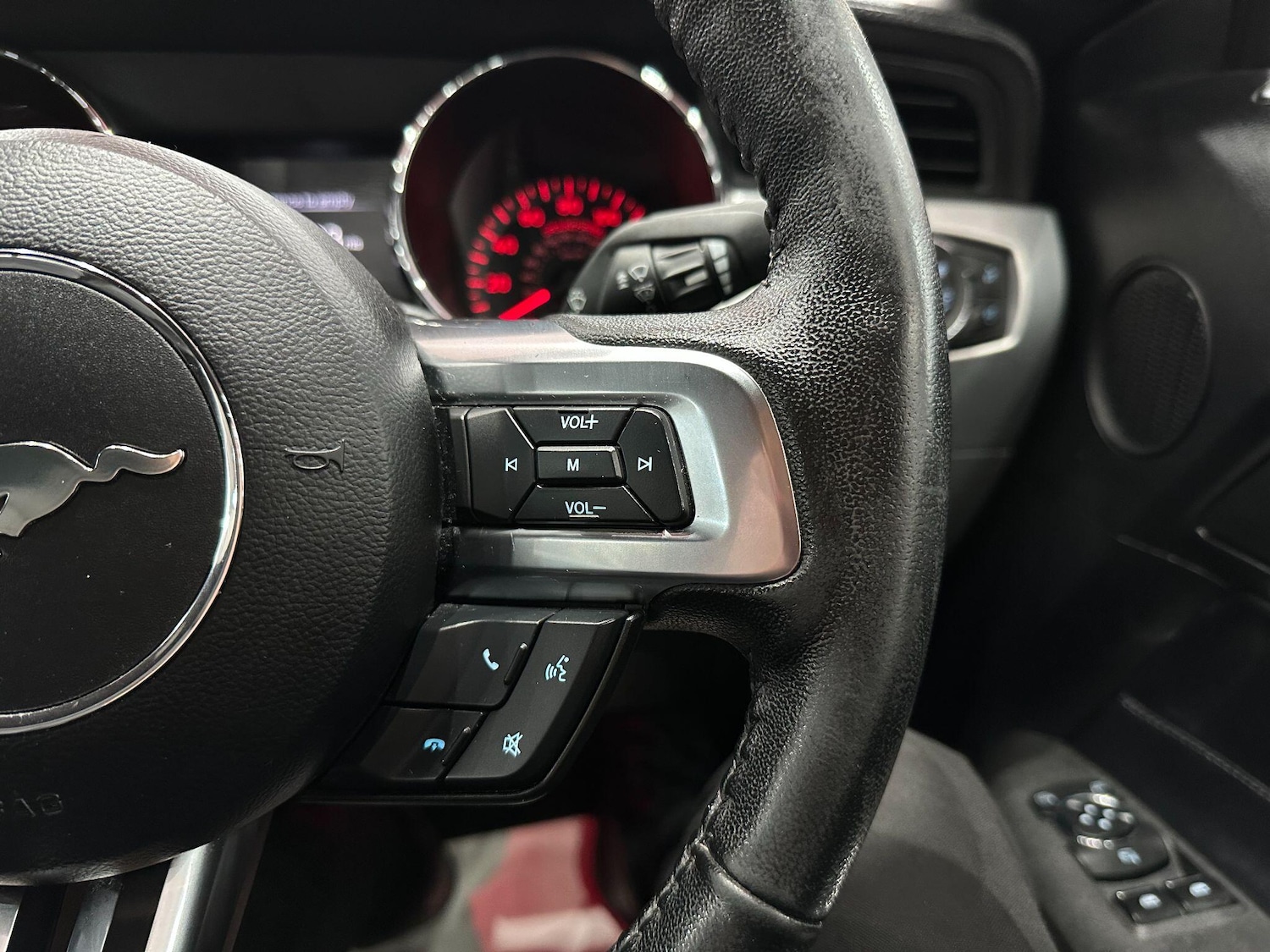 Used Ford Mustang 2016 for sale - 77057414: Photo 43