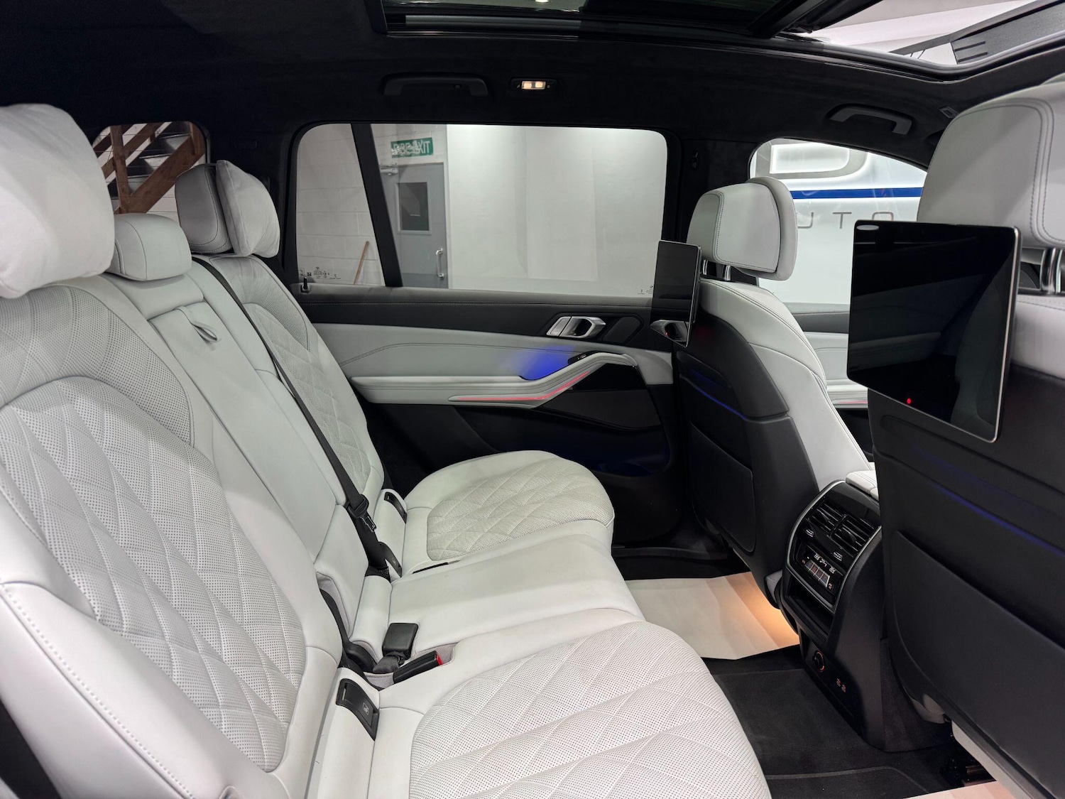 Used BMW X7 2023 for sale - 77091607: Photo 63