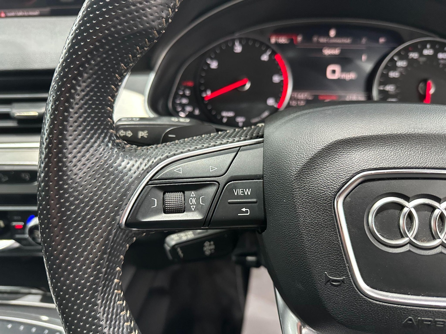 Used Audi Q7 2016 for sale - 77440286: Photo 43