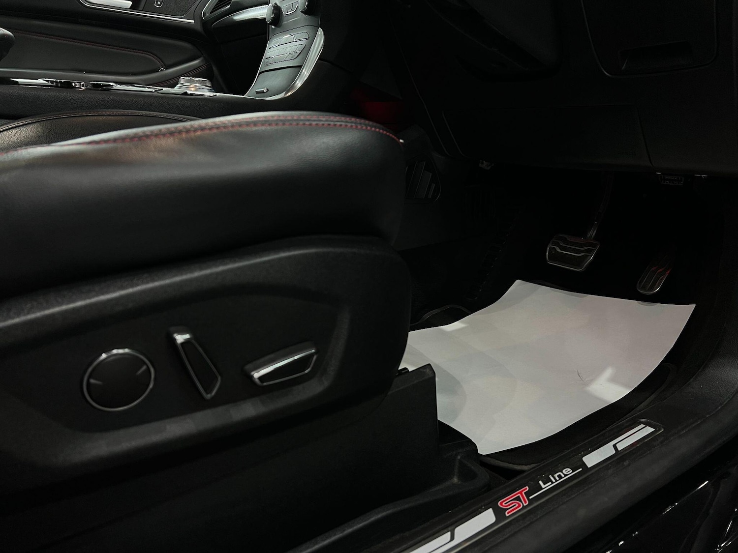 Used Ford S-Max 2018 for sale - 76109149: Photo 26