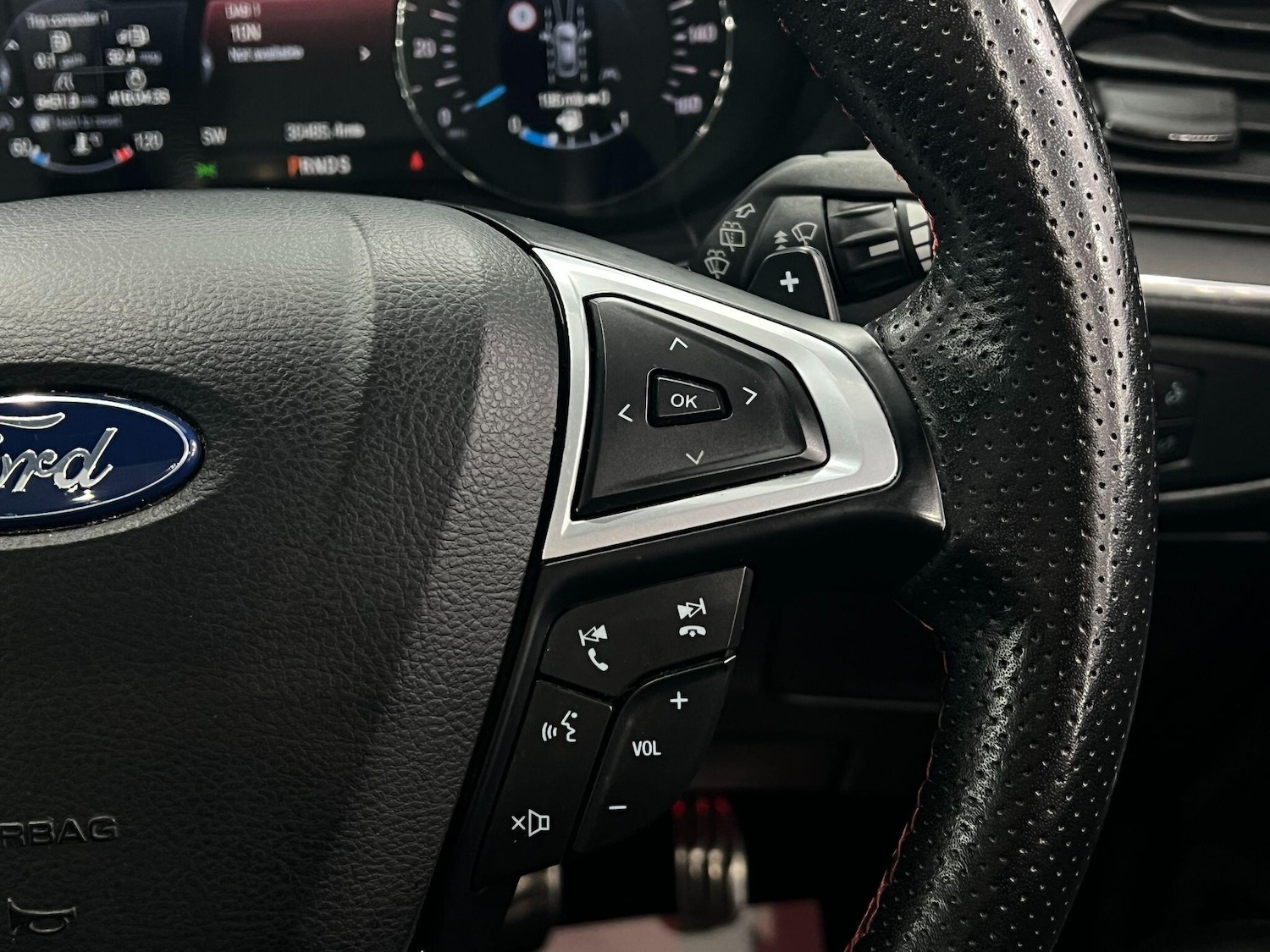 Used Ford S-Max 2018 for sale - 76109149: Photo 58