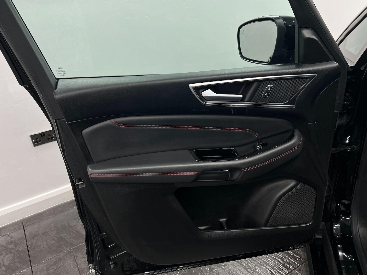 Used Ford S-Max 2018 for sale - 76109149: Photo 61