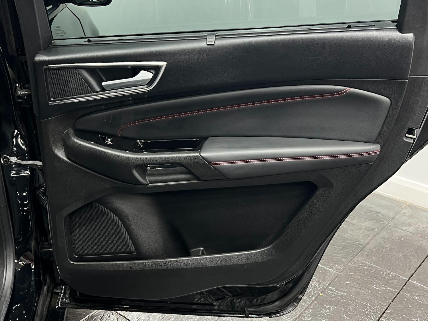 Used Ford S-Max 2018 for sale - 76109149: Photo 69