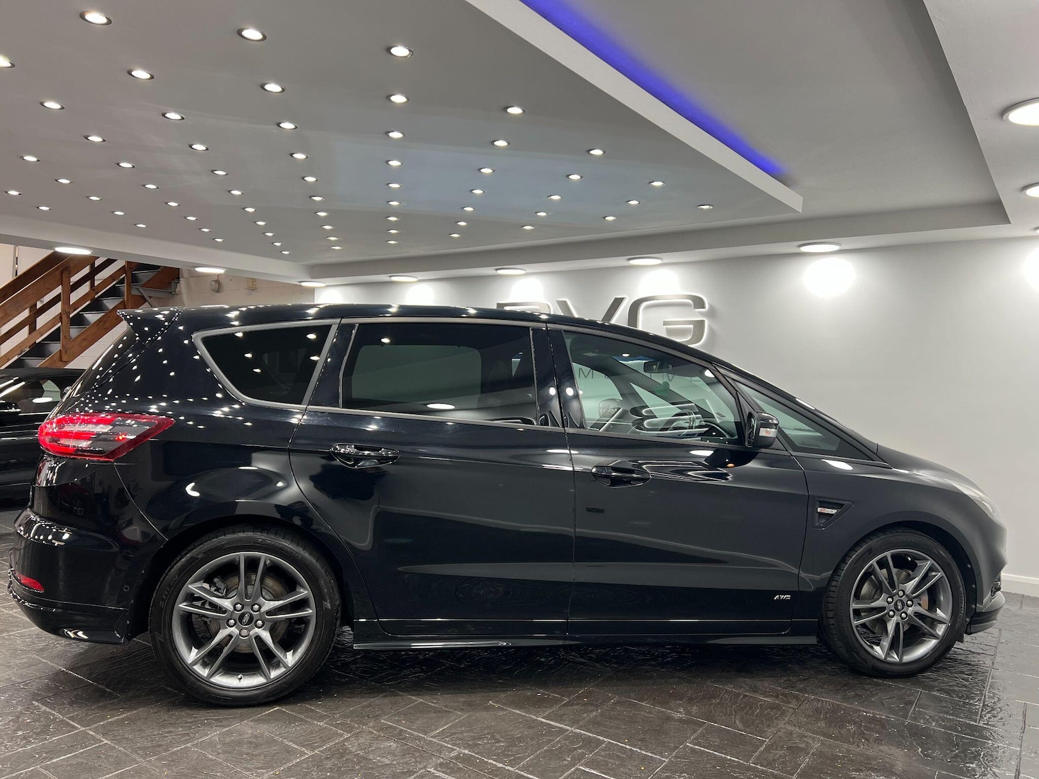 Used Ford S-Max 2018 for sale - 76109149: Photo 8
