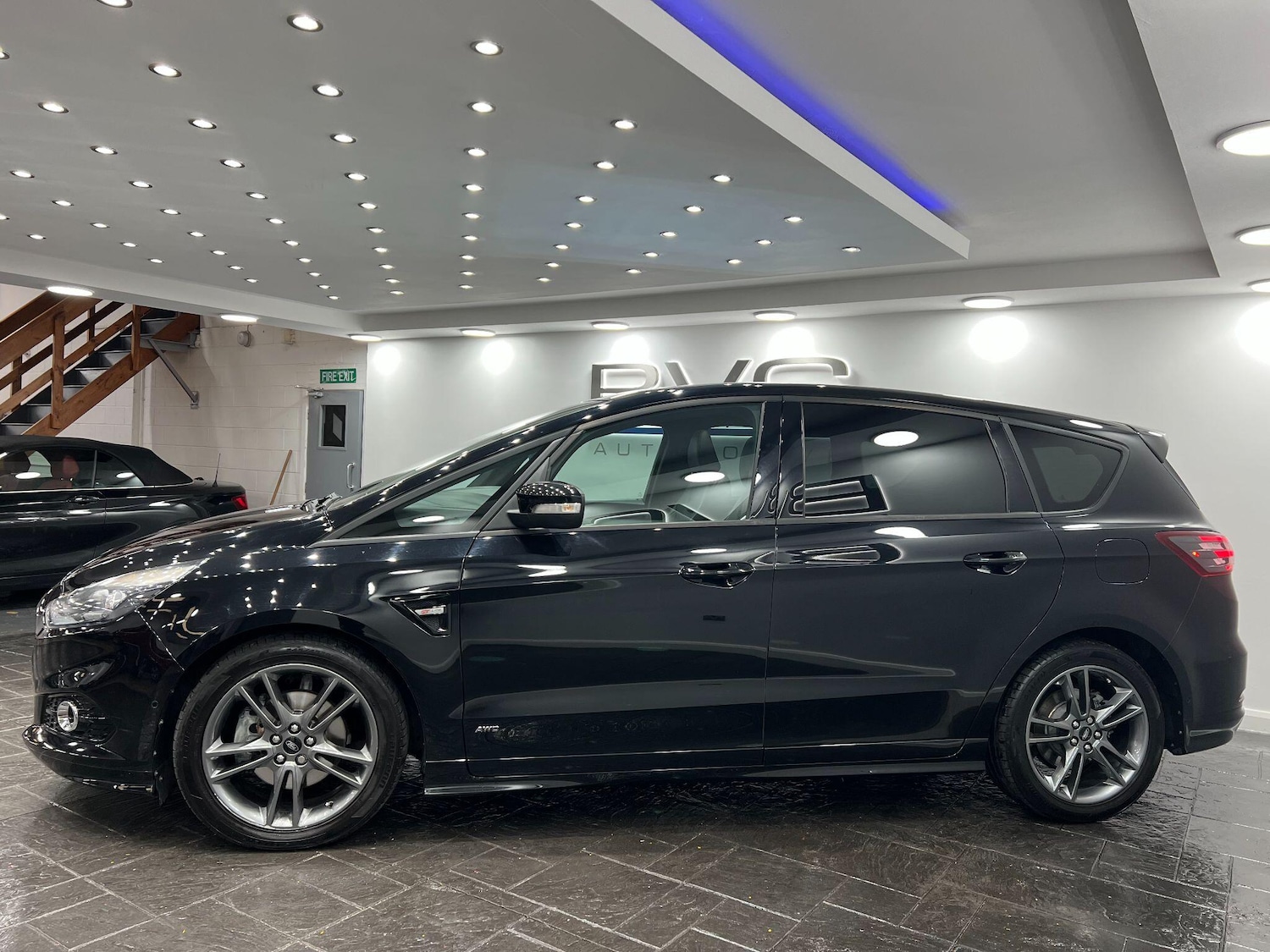 Used Ford S-Max 2018 for sale - 76109149: Photo 9