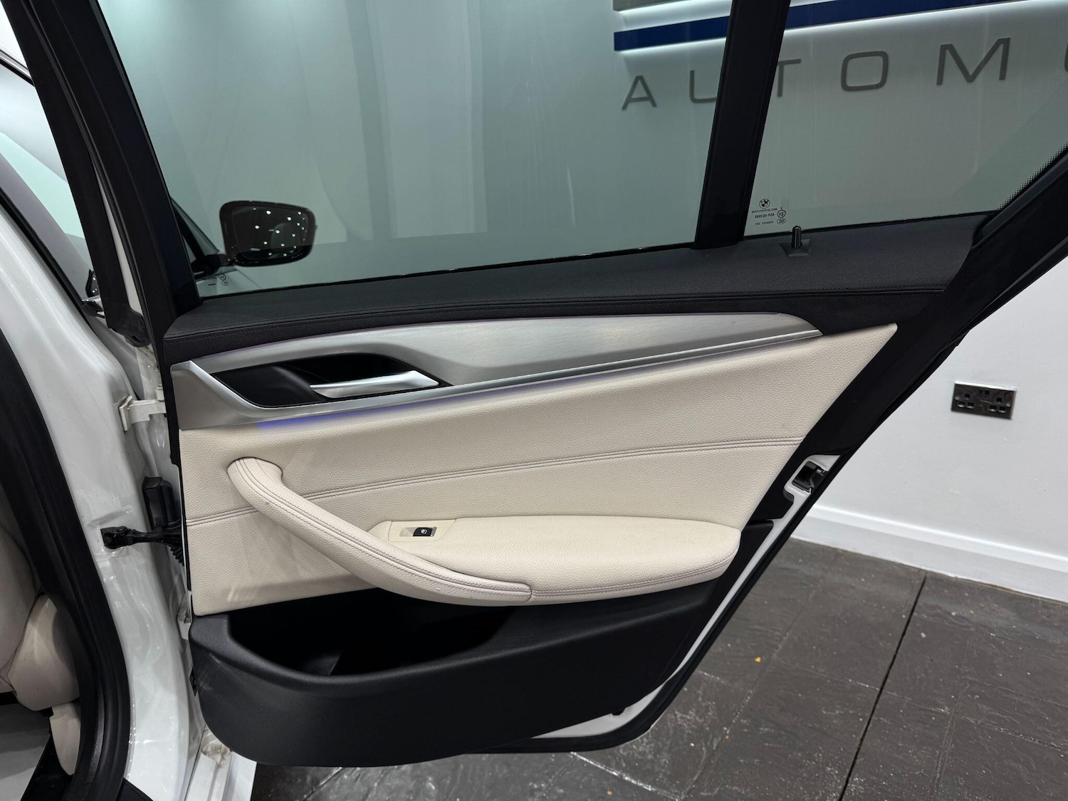 Used BMW 5 Series for sale - 78147806: Photo 18