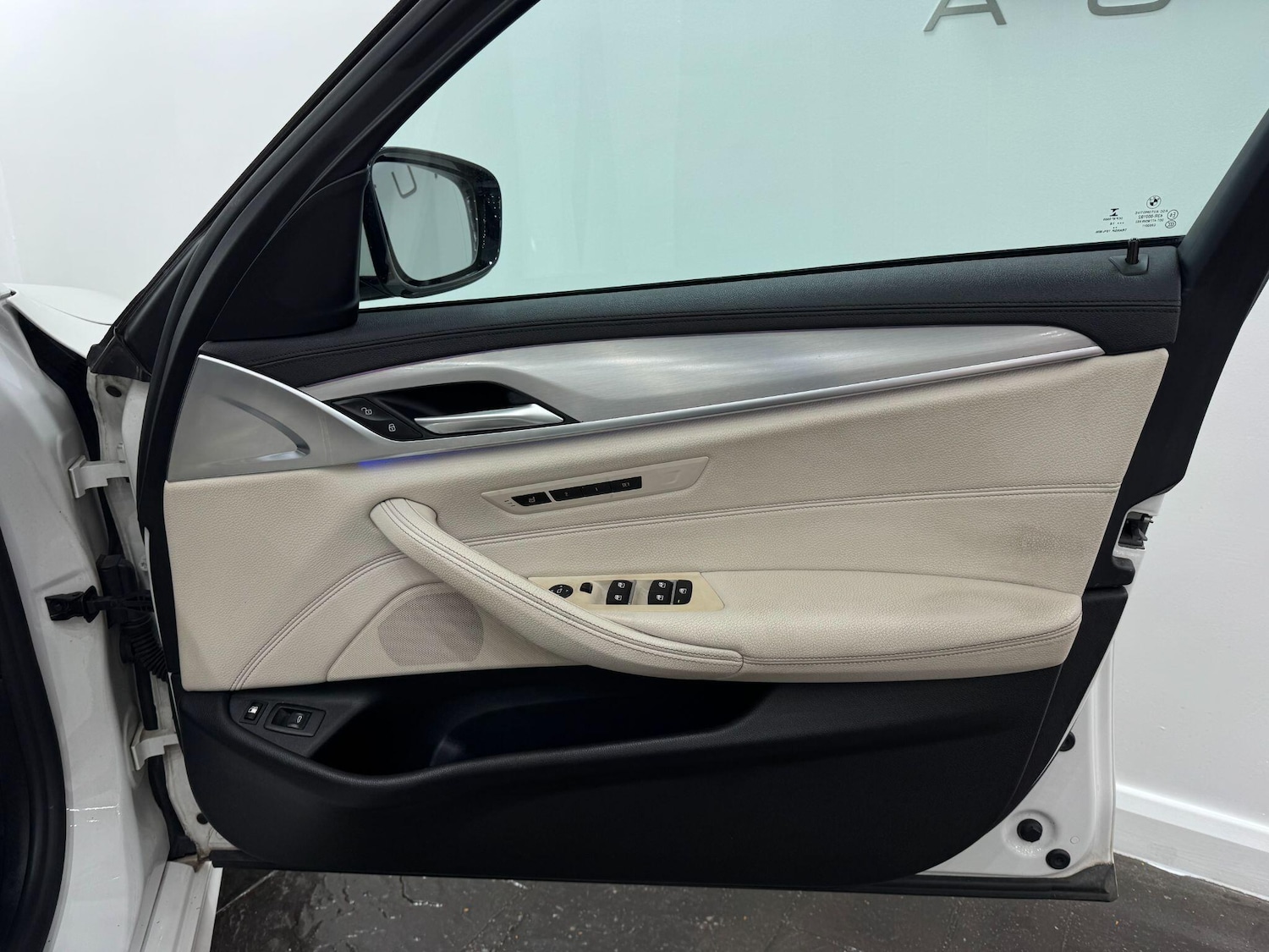 Used BMW 5 Series for sale - 78147806: Photo 8