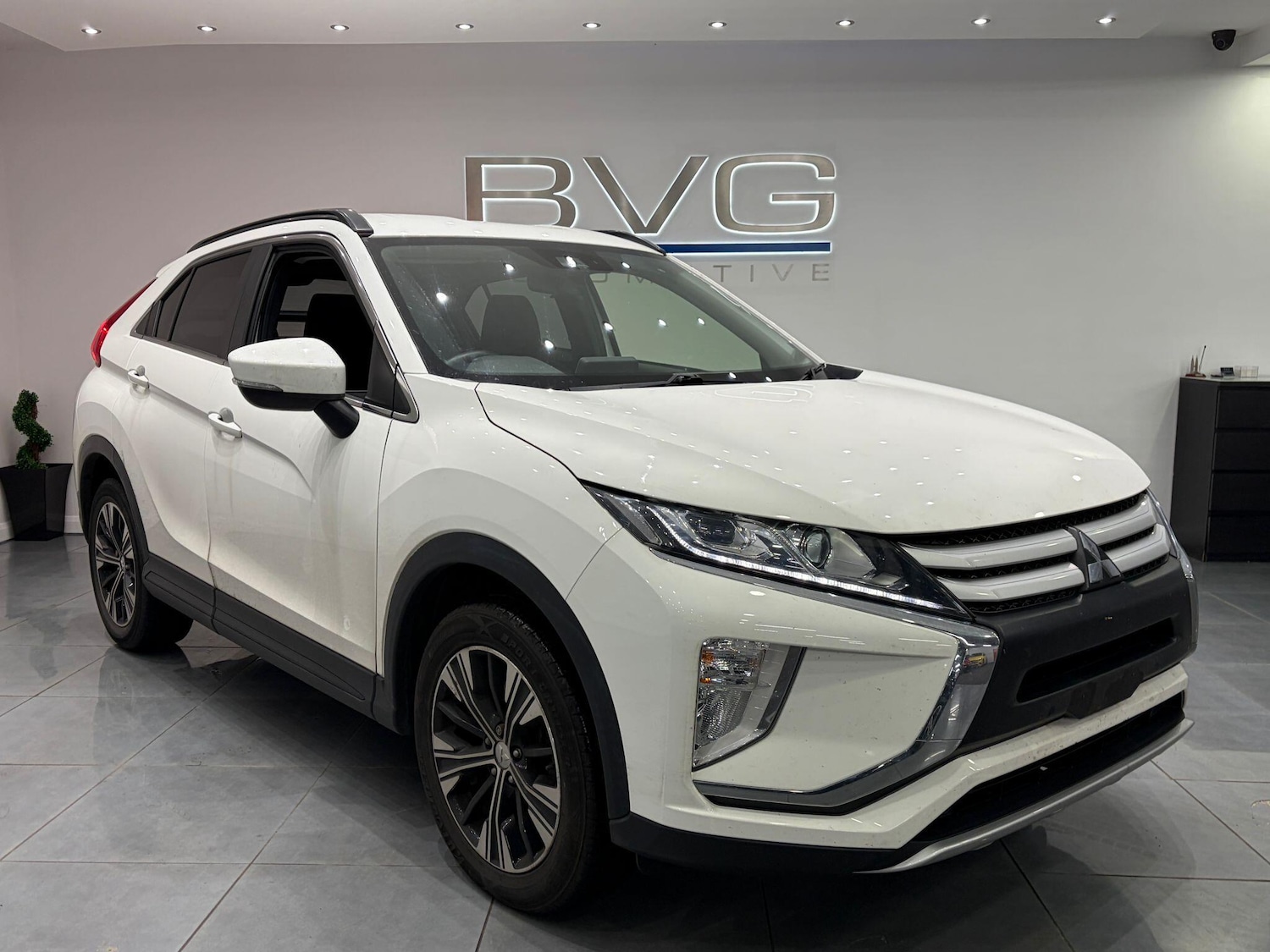 Used Mitsubishi Eclipse Cross 2020 for sale - 76592225: Photo 1
