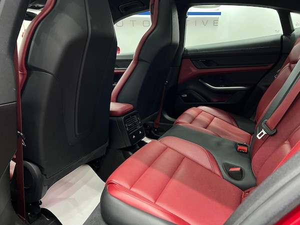 Used Porsche Taycan 2020 for sale - 74811366: Photo 58