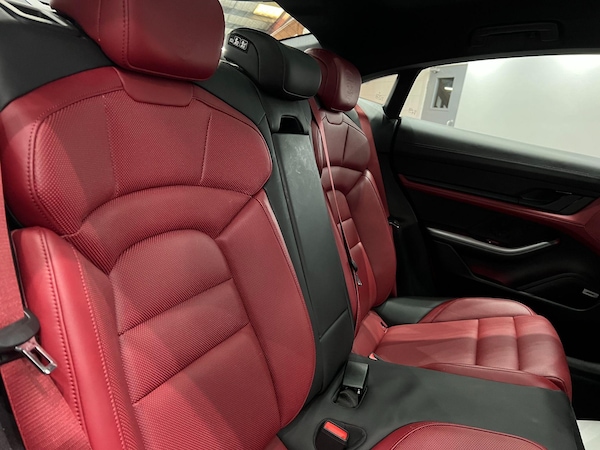 Used Porsche Taycan 2020 for sale - 74811366: Photo 64