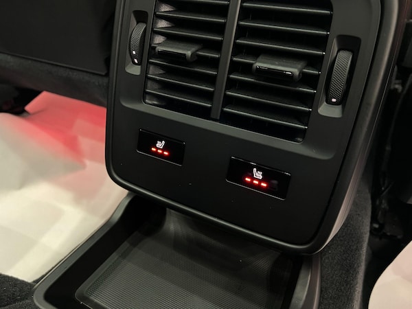 Used Porsche Taycan 2020 for sale - 74811366: Photo 65