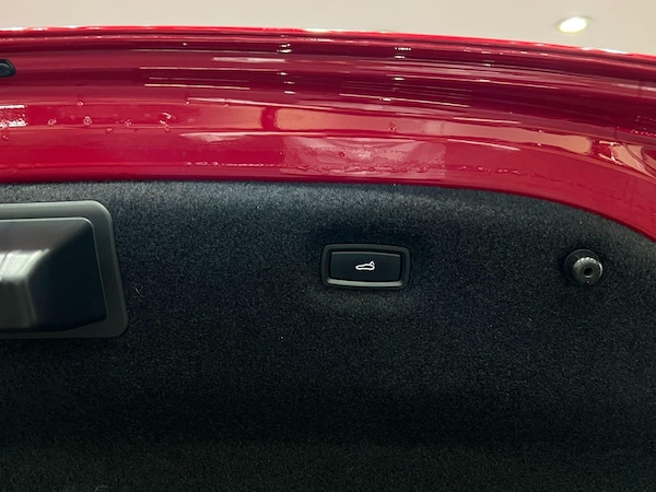 Used Porsche Taycan 2020 for sale - 74811366: Photo 69