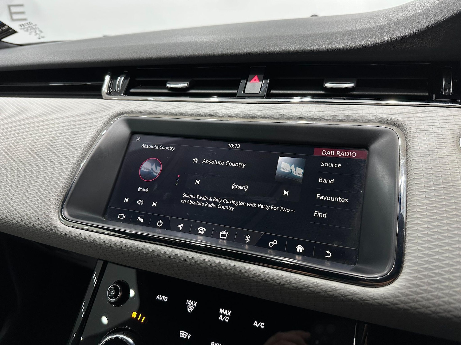 Used Land Rover Range Rover Evoque 2019 for sale - 76592074: Photo 36