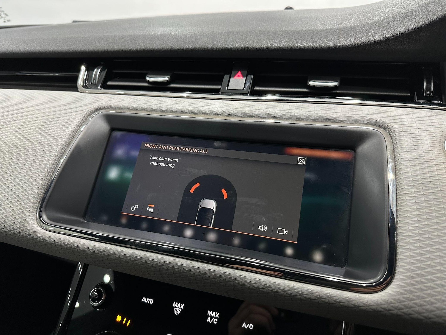 Used Land Rover Range Rover Evoque 2019 for sale - 76592074: Photo 40