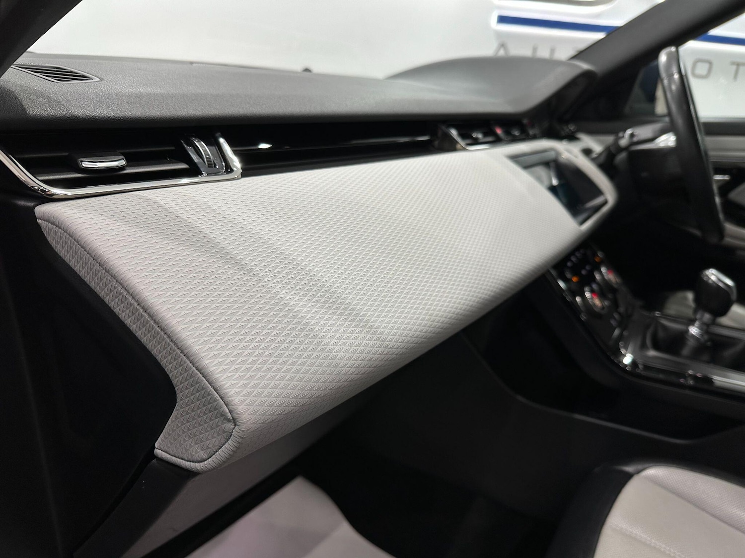 Used Land Rover Range Rover Evoque 2019 for sale - 76592074: Photo 53