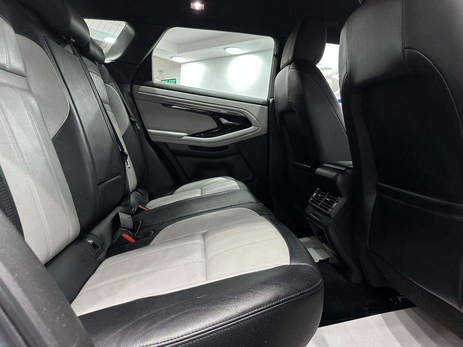 Used Land Rover Range Rover Evoque 2019 for sale - 76592074: Photo 61